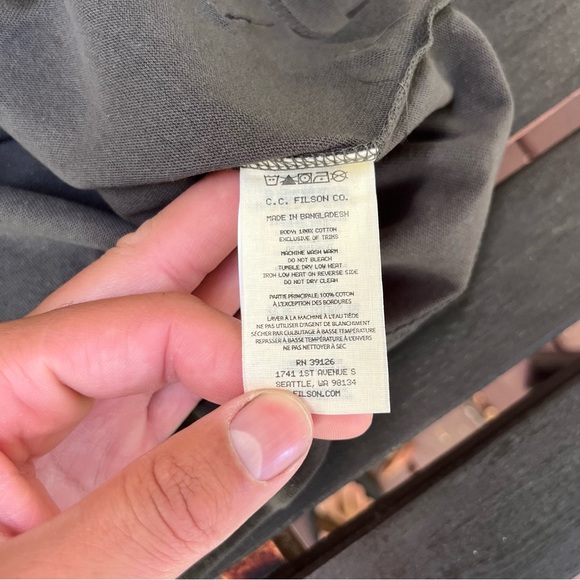 Filson x Chris Stapleton Outlaw State of Kind Charity Tee (S) - Picture 5 of 5